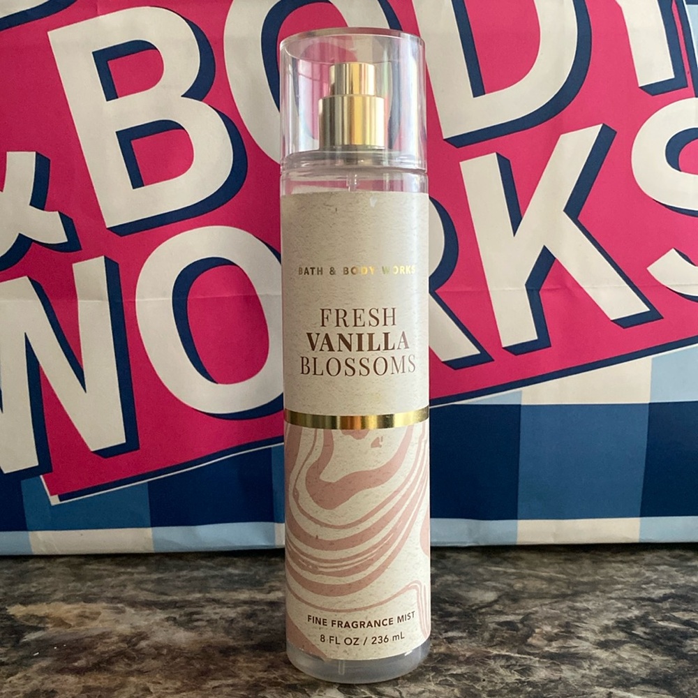 Bath & Body Works Fresh Vanilla Blossoms